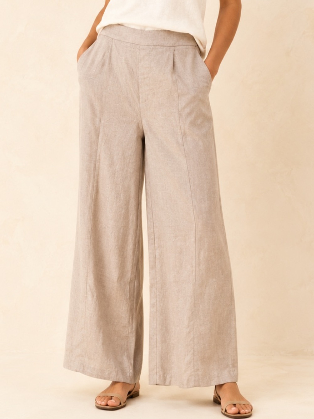 Banana Republic Linen Blend Beige Cropped Pants Women’s L